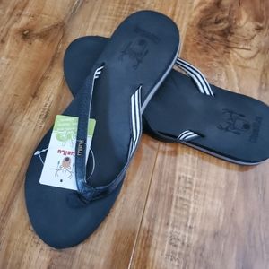Kuailu Foam Flip Flops